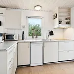 Swana - 550m From The Sea By Interhome Nyaraló Lakolk
