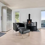 Swana - 550m From The Sea By Interhome *