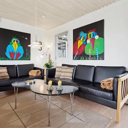 Swana - 550m From The Sea By Interhome * Lakolk