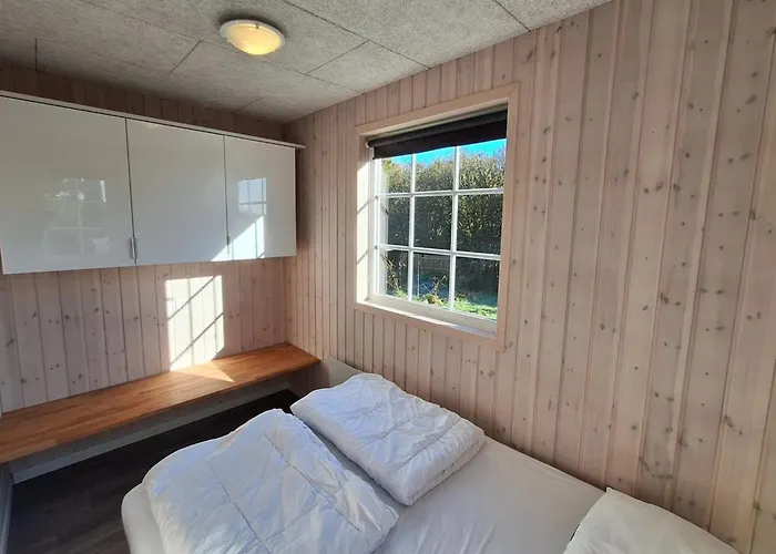 Holiday home Swana - 550m From The Sea By Interhome *