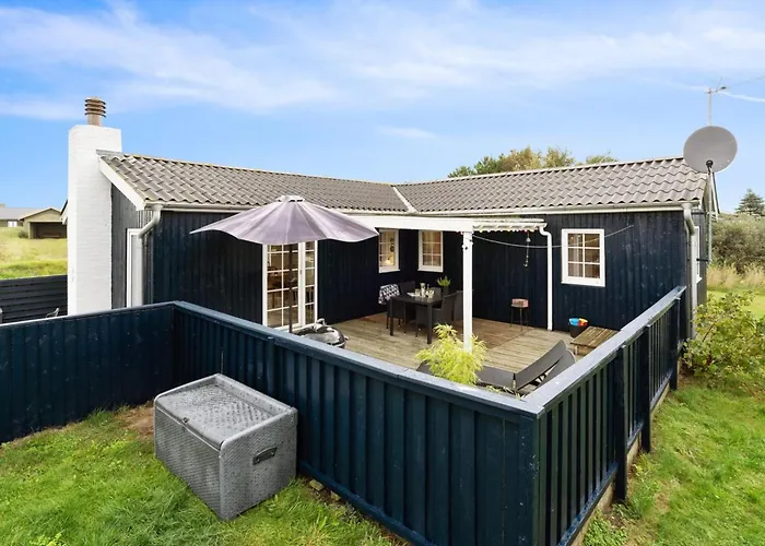 Swana - 550m From The Sea By Interhome Holiday home Lakolk