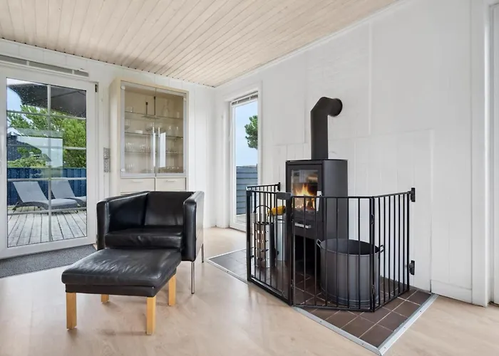 Swana - 550m From The Sea By Interhome *