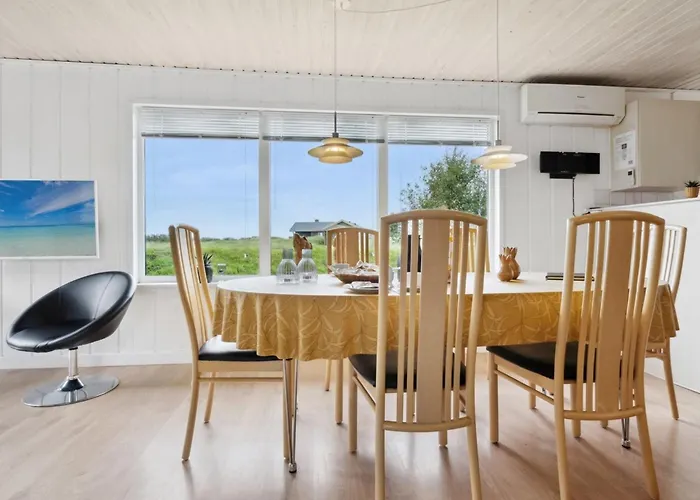 Swana - 550m From The Sea By Interhome Holiday home Lakolk