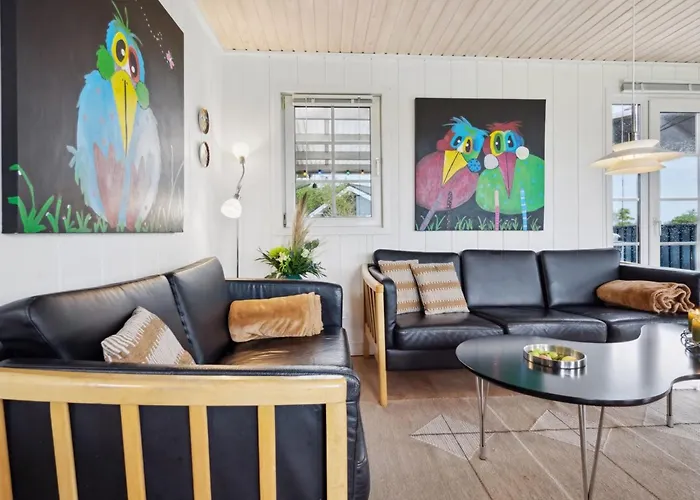 Holiday home Swana - 550m From The Sea By Interhome *